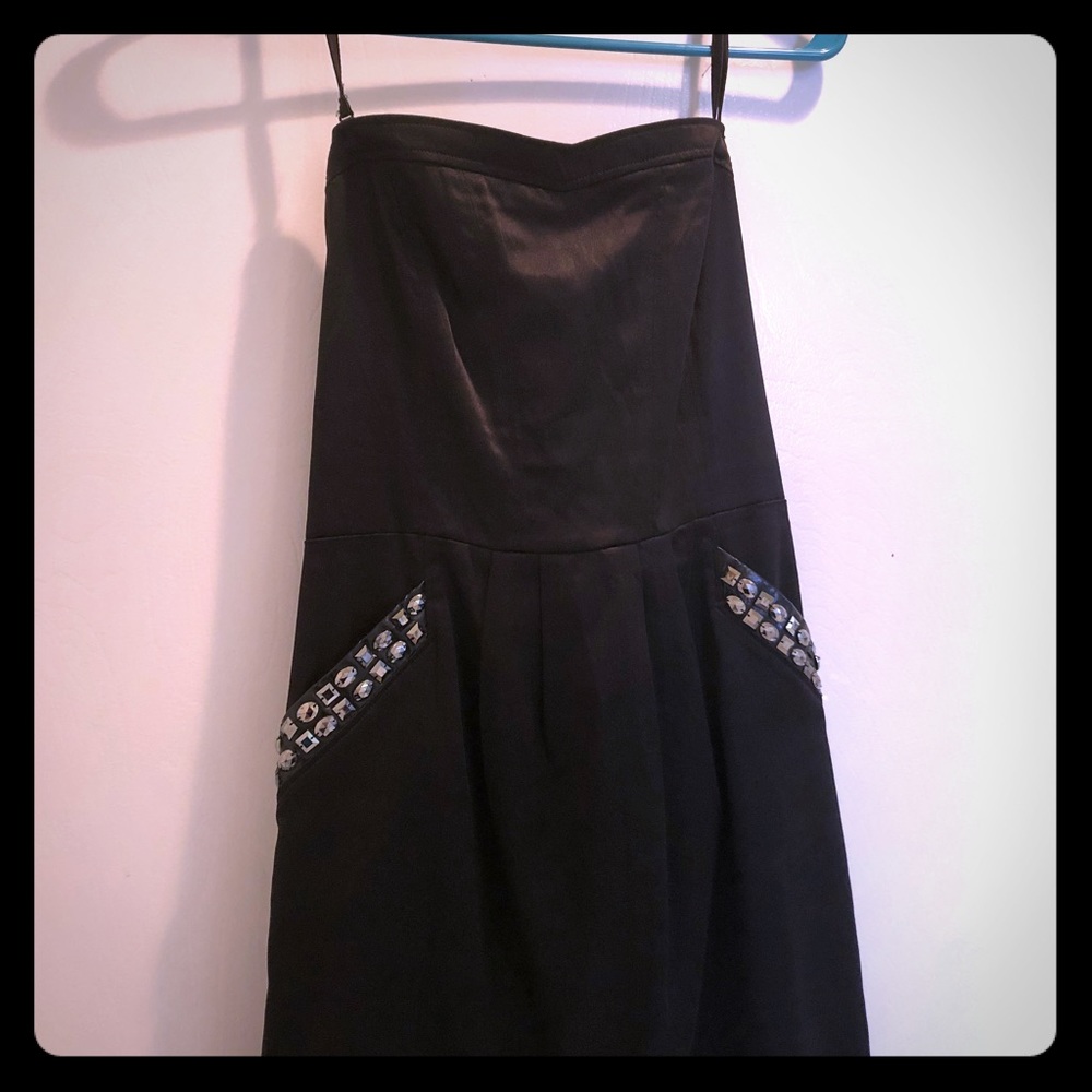 Strapless dress
